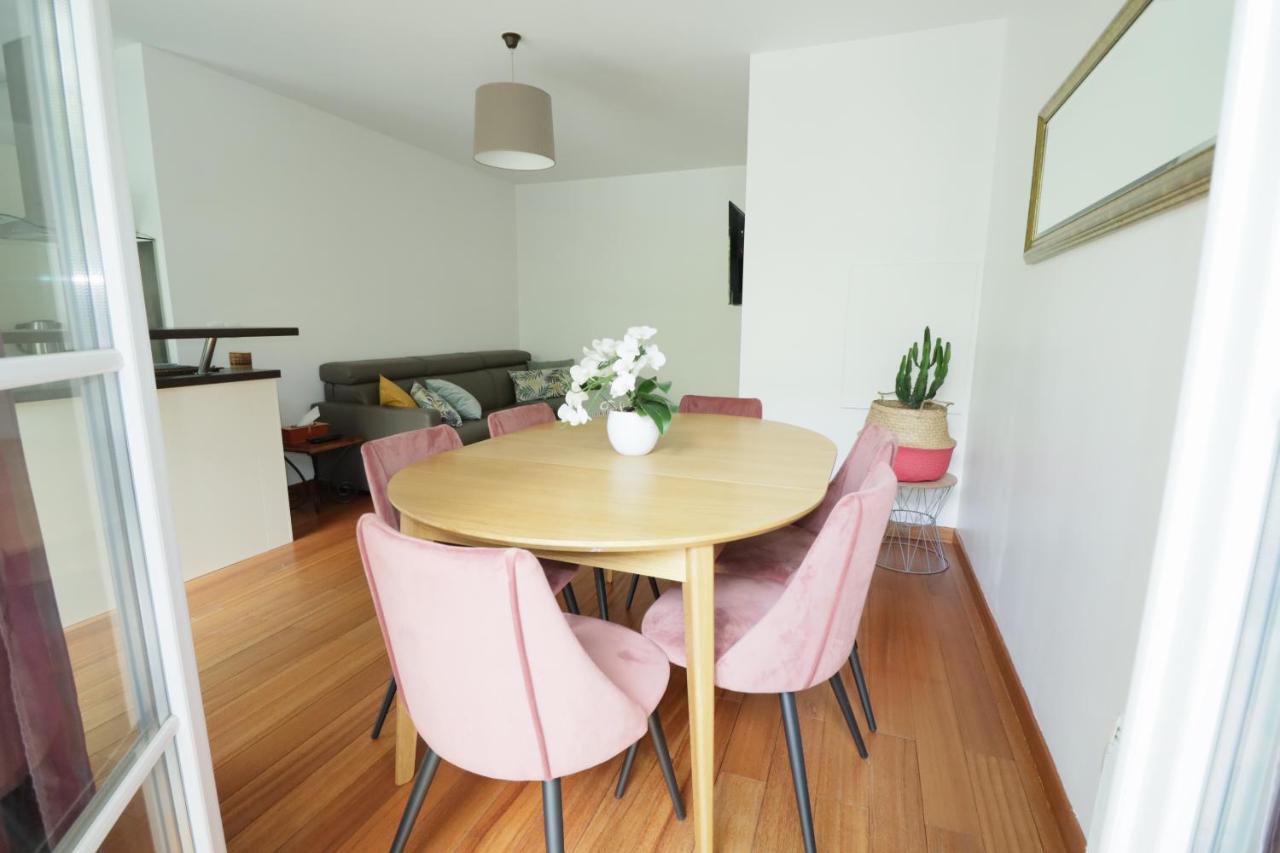 Family Stay - Steps From Disneyland Serris Ngoại thất bức ảnh